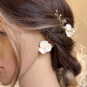 Romantic Bridal Earrings - Floral Wedding Ceremony Jewelry - White Flower