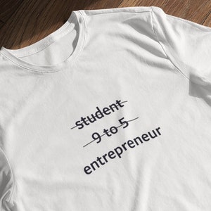 Men&#39;s Entrepreneur Short Sleeve T-Shirt | Be Your Own Boss | Business | Trader | Money | Forex | College Student | Small Business | Graduate