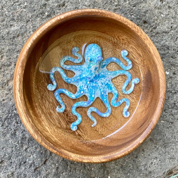 Custom Hand Painted multi colored Octopus/Sea turtle beach Wine