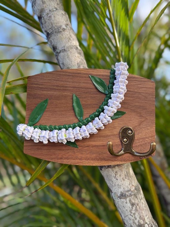Mini Hawaii Flower Lei Art Key Hook- Purple Crown Flower 3d Art on