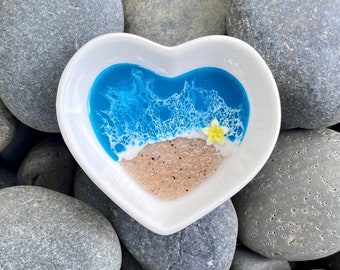 Heart wave ocean ring dish with plumeria flower- Hawaii ceramic beach trinket bowl decor- Hawaiian small tropical crystal dish gift souvenir