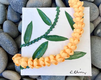 Puakenikeni 6” 3 dimensional Hawaiian flower lei art painting: Hawaii home decor artwork