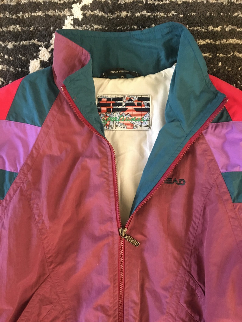 The raddest earthy-hued vintage windbreaker