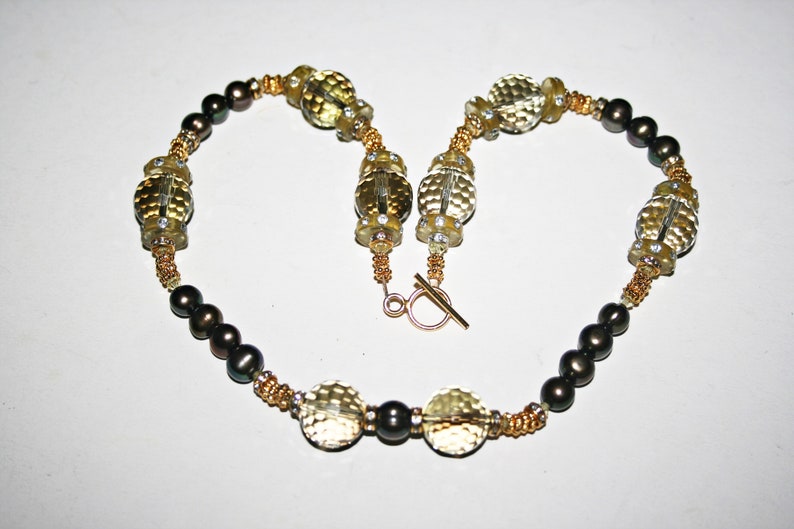 Vintage Faceted Citrine Glass and Freshwater Pearl Beaded Necklace