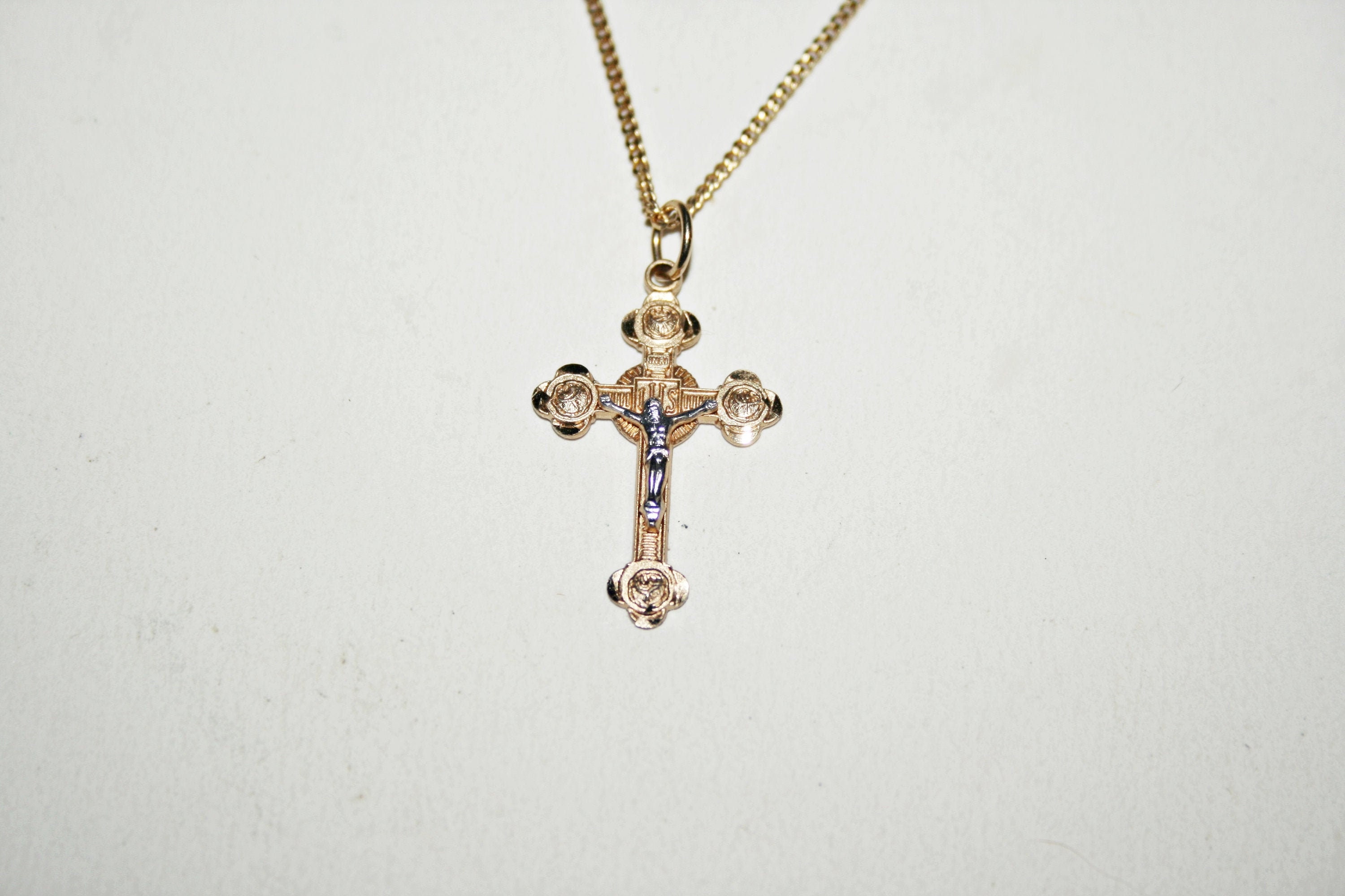 Vintage Gold Tone Cross Pendant Necklace Etsy