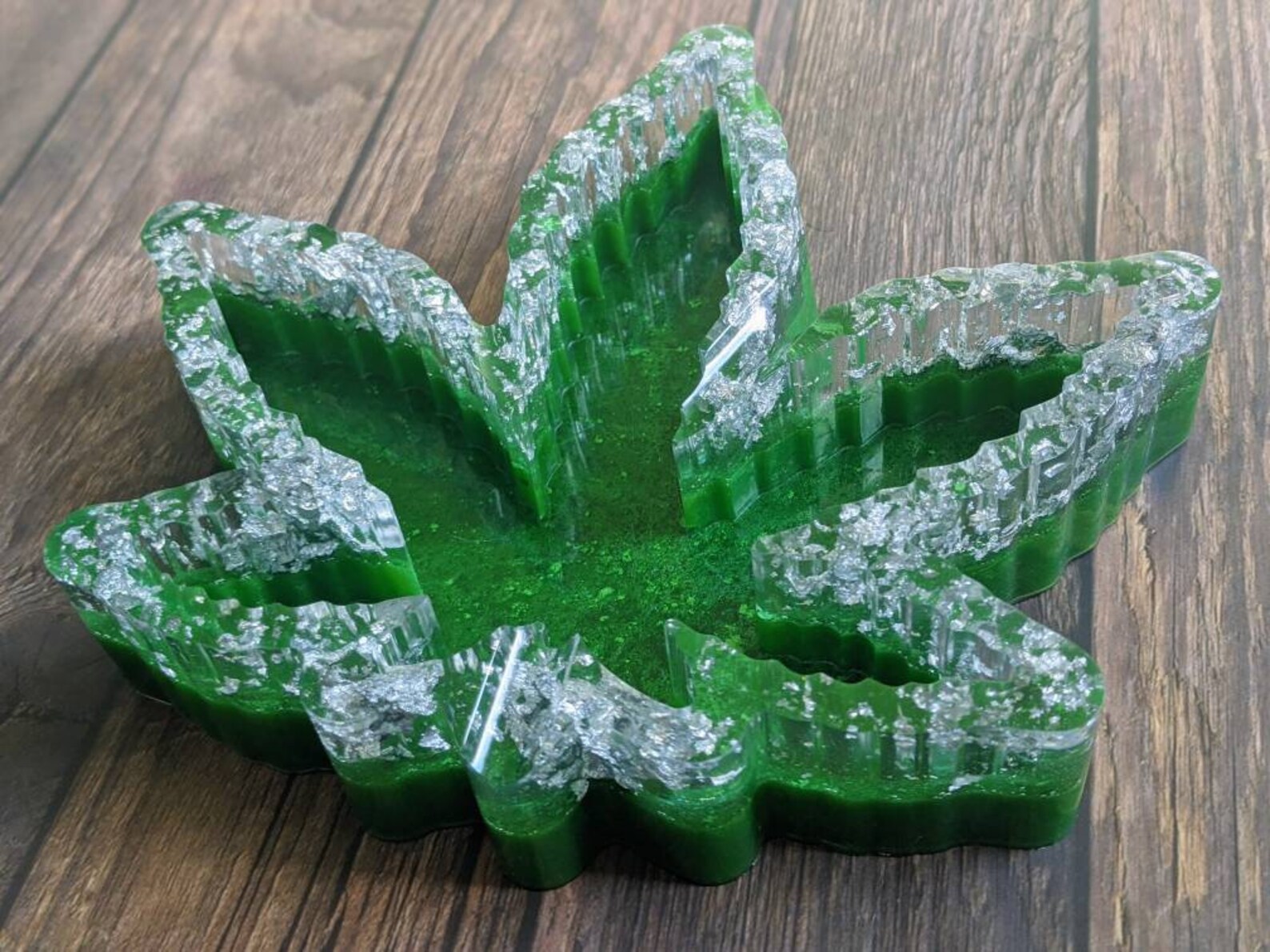 Marijuana Leaf Shape Large Resin Ashtray Etsy