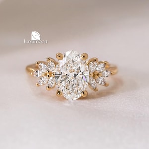 Oval Shaped Lab Grown Diamond Ring, IGI Certified 1 to 2 CT Oval Cut Lab Created Diamond, Oval Cluster Engagement Ring, Wedding Ring for Her