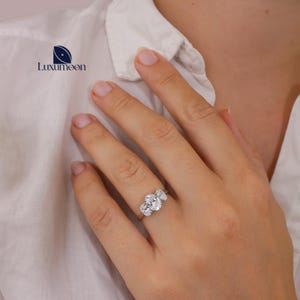 Oval Cut Diamond Engagement Ring, Three Oval Stone Wedding Ring, IGI Certified E VVS2 1 to 2 CT Lab Grown Diamond, Proposal Ring For Women