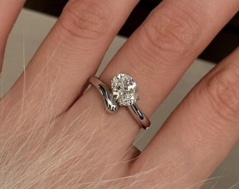 Anillo de compromiso con diamante cultivado en laboratorio de talla ovalada, solitario de 1-2 quilates con certificación IGI E VVS2.