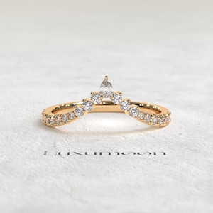 Birne und Runde Diamant V förmige Chevron Ehering, Tiara Band für Verlobungsring, stapelbar Band, gebogenes Band, Jubiläumsgeschenke für Sie