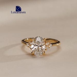 Oval Shaped Lab Grown Diamond Ring, Certified 2.0 to 3.0 CT Oval Cut Lab Created Diamond, Oval Cluster Engagement Ring, Wedding Ring for Her