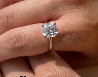 Anillo de compromiso con diamantes cultivados en laboratorio de talla Asscher, banda de oro hecha a mano