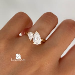 Toi Et Moi Ring, 1.6 TCW Pear Cut Lab Grown Diamond Ring, Two Stone Pear Engagement Ring, Wedding Ring, Proposal Ring For Her, Unique Ring