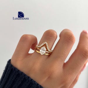 Oval Lab Grown Diamond Engagement Ring, Lab Created Solitaire Wedding Ring, 1st Anniversary Ring Gift, Simple Oval Diamond Ring for Proposal