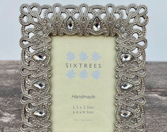 Sixtrees Jewel Photo Frame 2 5 X 3 5 Etsy Sixtrees Jewel Photo Frame 2 5 X 3 5 Etsy