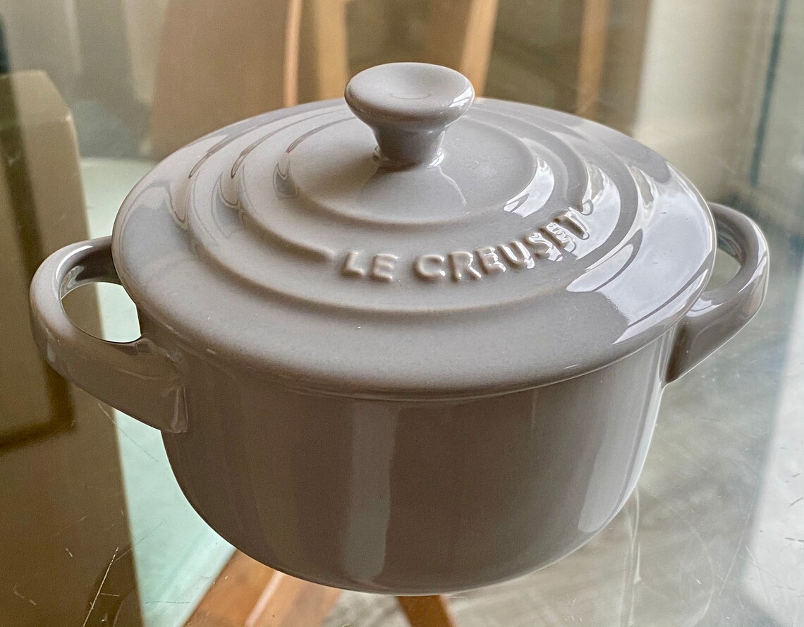 Le Creuset Mist Grey Round Stoneware Dish With Lid 0.25L Etsy