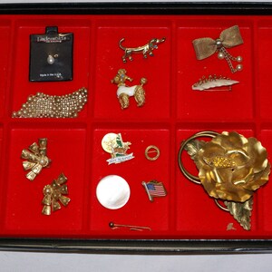 Complete Tray of multiple Jewelry pieces