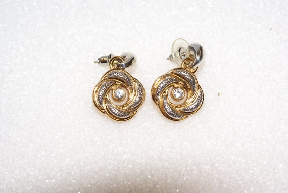 Pierced Earrings Dangle Style - image 1