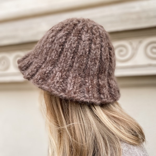 Bucket hat knitting pattern (PDF download)