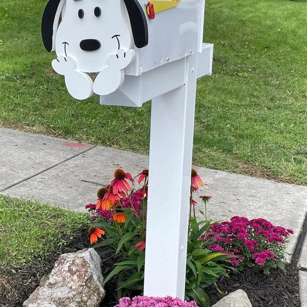 Cute dog mailbox, decorative mailbox, dog mailbox, famous dog mailbox, woody mailbox, custom mailbox