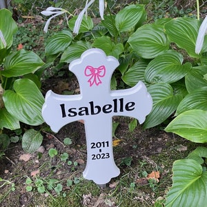 Pet memorial cross, dog memorial cross, cat memorial cross, custom carved cross, weatherproof cross, durable cross