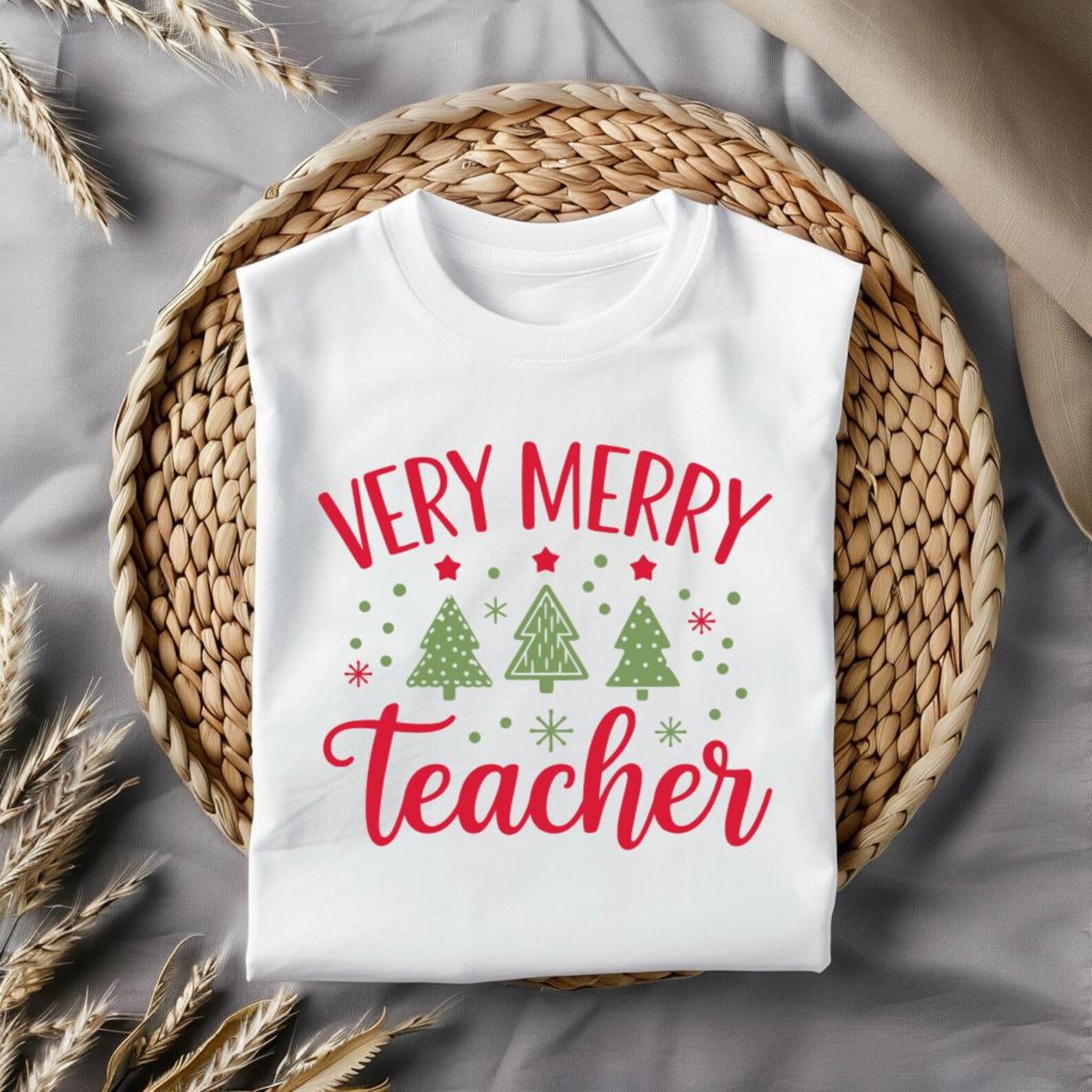 Very Merry Teacher” Christmas SVG and PNG File - Festive Typography for ...