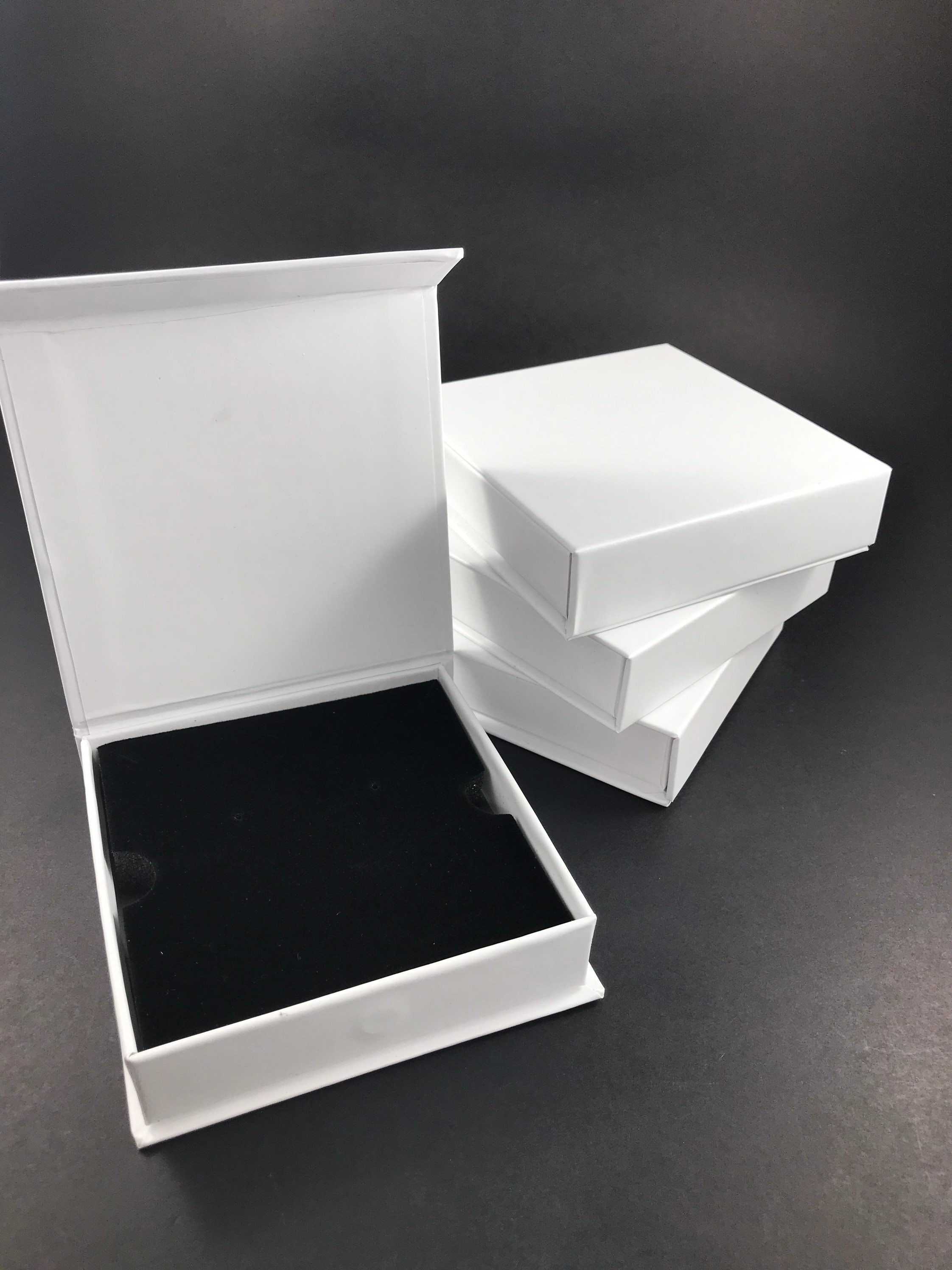 Black and Grey Magnetic Lid Jewelry Necklace Packaging Boxes