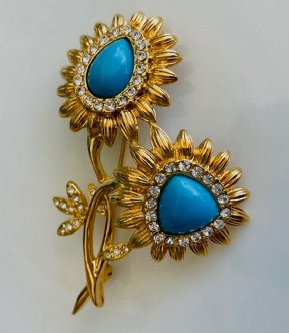 Nolan Miller Dbl Flower Brooch - image 4