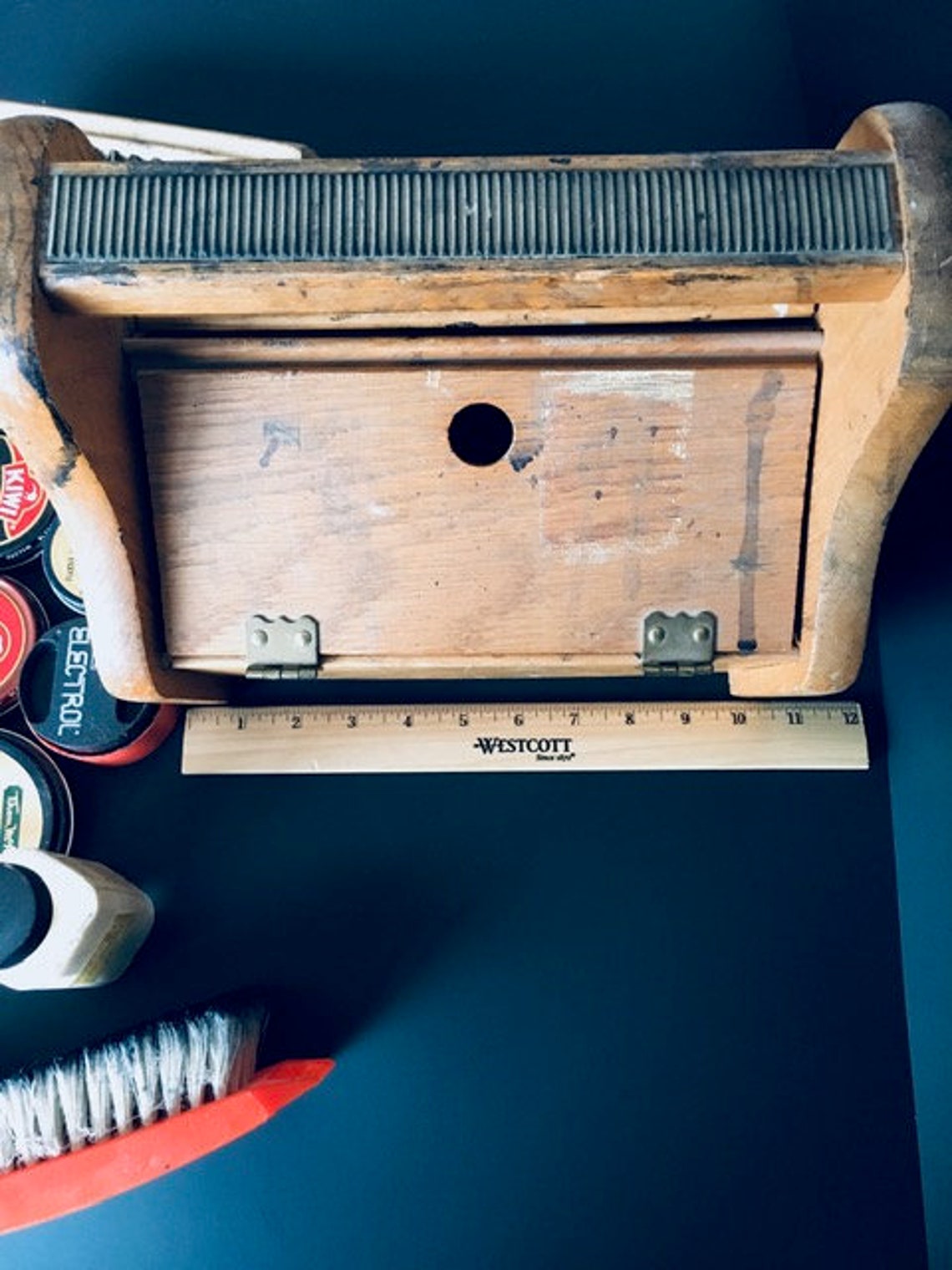 vintage kiwi shoe shine box