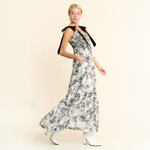 Black and White Toile Maxi Dress, Vintage Inspired Sleeveless Dress with Bow Straps, Boho Summer Fashion, Women’s Flowy Casual Dress