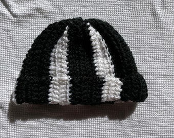 Crochet Beanie | black and white stripes