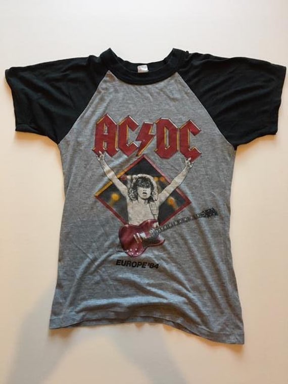 vintage tee