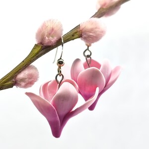 Magnolien Ohrringe Polymer Clay Sterlingsilber Rosa Blumen 3 cm Zarte Leichte Ohrringe