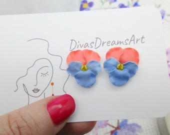 Polymer Clay Pansy Earrings, Small Pansy Polymer Earrings, Pansy Stud Earrings for Girl, Gift for Girlfriend, Gift for Mom, Gift for Wife