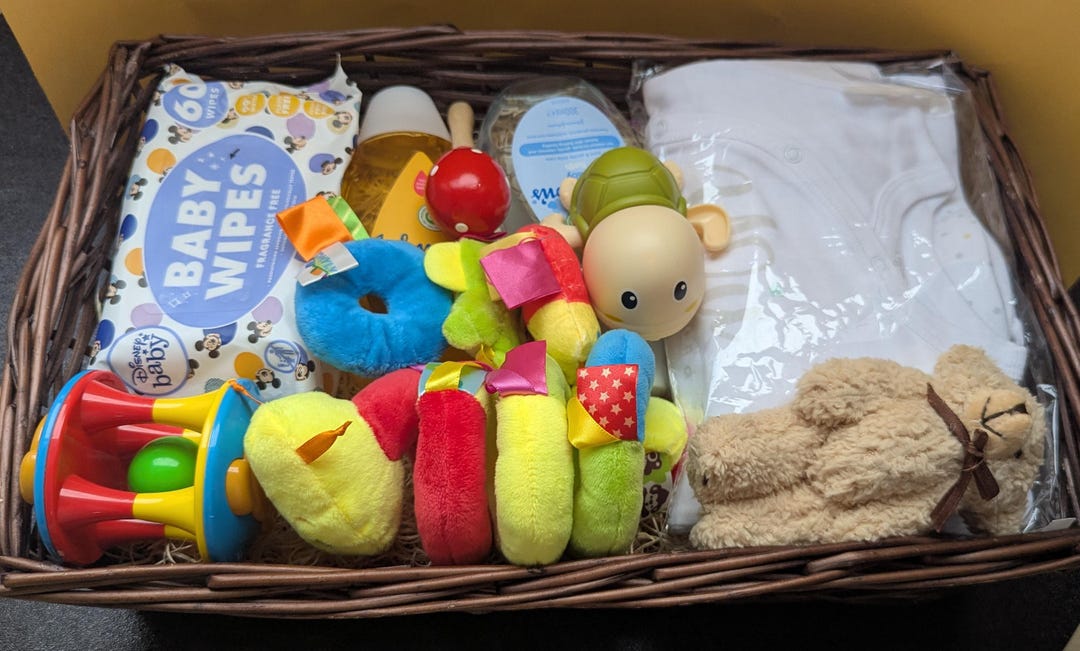 Luxury Hamper ,new Born Baby New Born,unisex, Gift for Little — free download