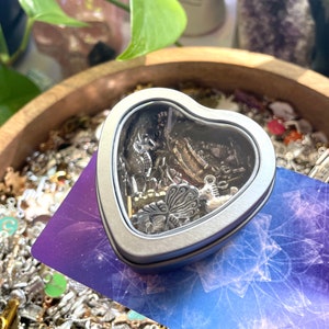 Mystery Charm Scoop in Heart | Charm Casting Tarot Spirit Messages Divination | Witches Brew Lucky Dip | Each Scoop is Unique!