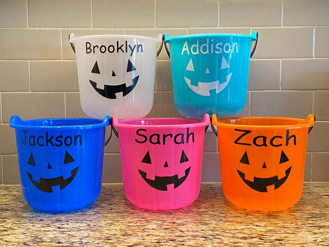 Personalized Halloween Buckets/ Kids Halloween Buckets/ Custom 
