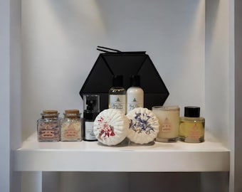 Simple Scents Experience VI Gift Set - Dark Honey & Amber Leaf Hand Wash/Lotion Duo