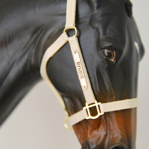 Breyer Halter Nameplate(Does not come with a halter)