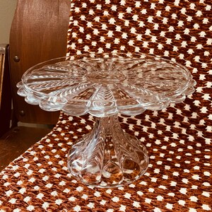 Vintage Clear Glass Pedestal Cake Stand/Plate