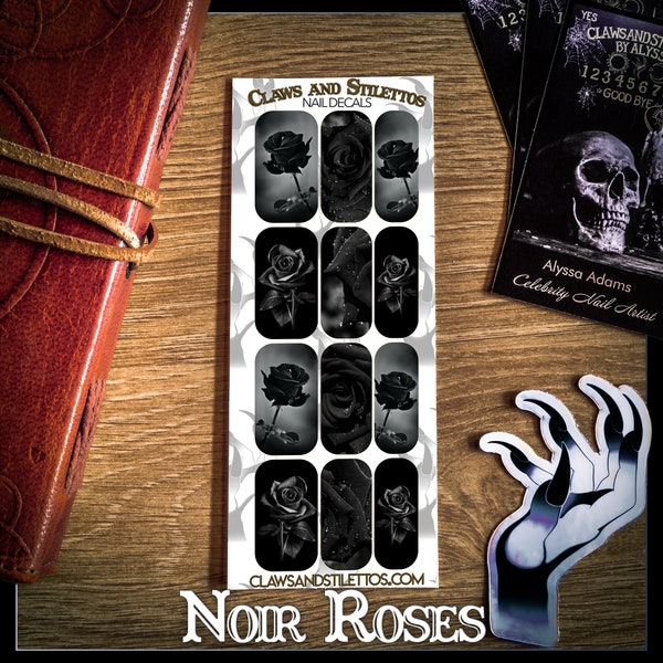 Noir Roses