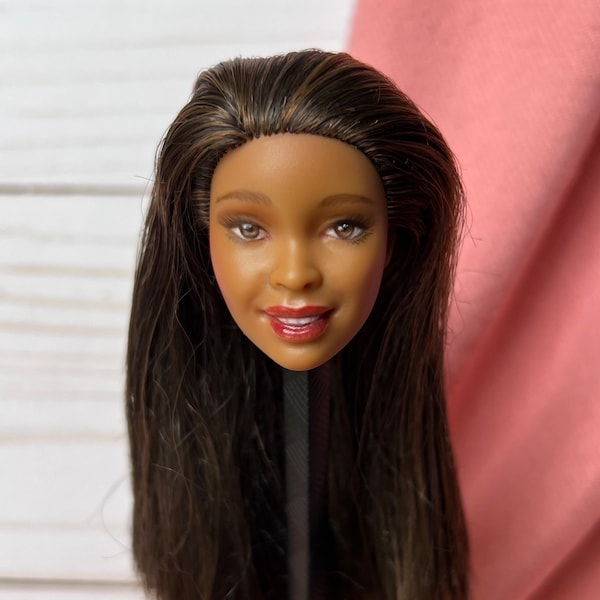 OOAK repaint doll head (Barbie Fashionista)