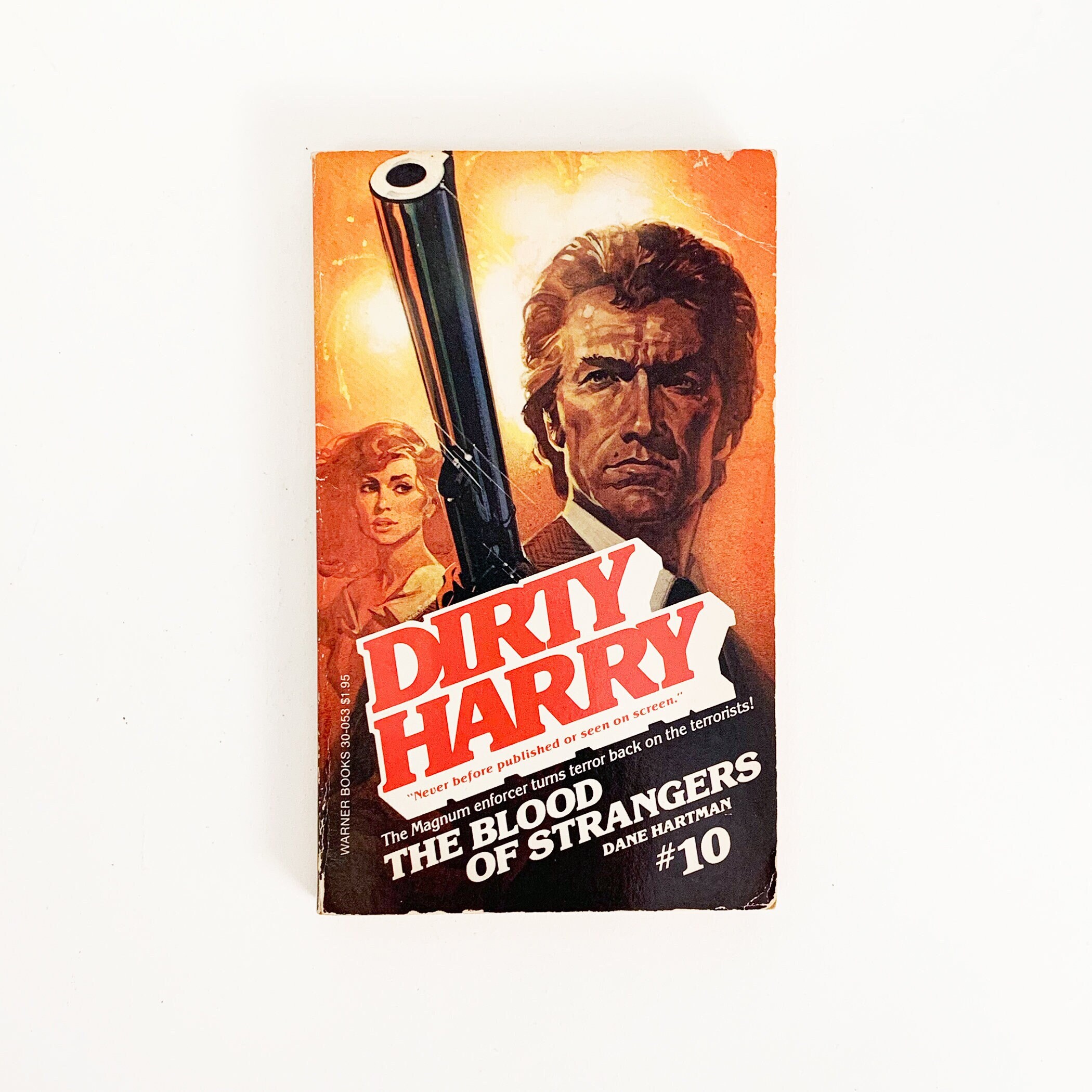 洋書 DIRTY HARRY: THE BLOOD OF STRANGERS #10 Dirty Harry #10 - the Blood of Strangers - Dane Hartman - Vintage