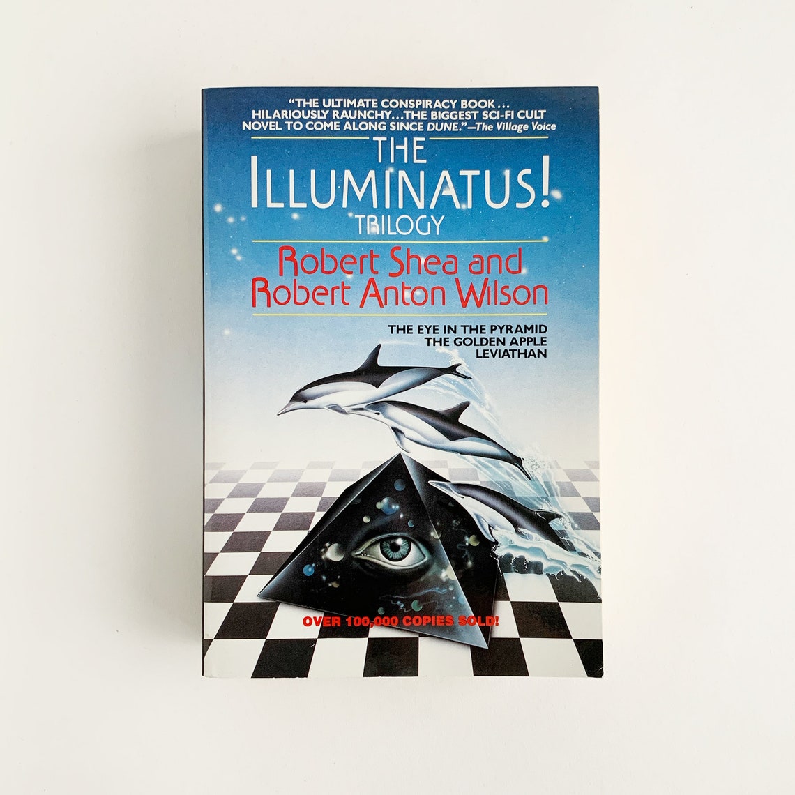 the illuminatus trilogy goodreads the illuminatus trilogy goodreads