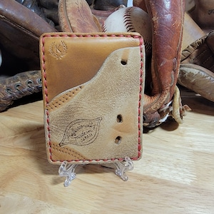 Guante de béisbol de cuero reciclado hecho a mano, billetera minimalista, billetera delgada para tarjetas de crédito, bolsillo frontal, hecho en EE. UU., regalo para hombres y padres