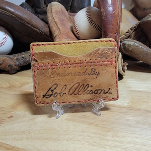 Guante de béisbol de cuero reciclado hecho a mano, billetera minimalista, billetera delgada para tarjetas de crédito, bolsillo frontal, hecho en EE. UU., regalo para hombres y padres
