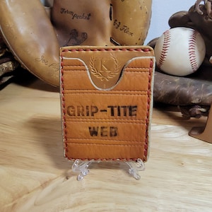 Guante de béisbol de cuero reciclado hecho a mano, billetera minimalista, billetera delgada para tarjetas de crédito, bolsillo frontal, hecho en EE. UU., regalo para hombres y padres