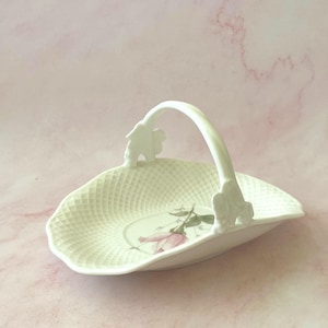 Vintage MIKASA April Rose Bone China Basket With Handle, Made In Japan, Cottagecore