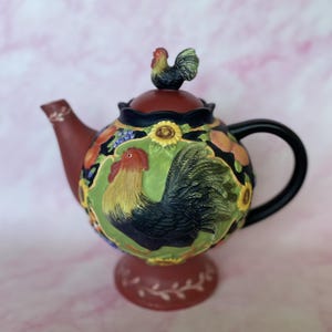 Vintage Susan Winget Avignon Morning Brownlow Ceramic Decorative Rooster Tea Pot