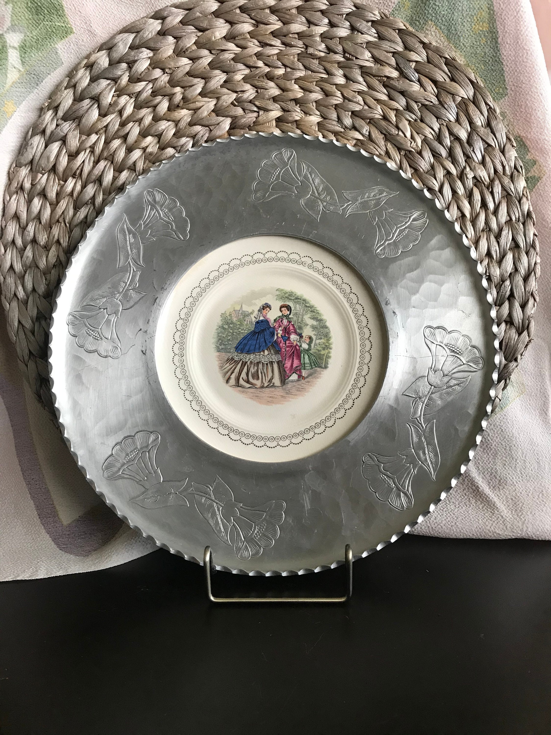 Vintage Farberware Wrought Hammered Aluminum With Victorian Plate 